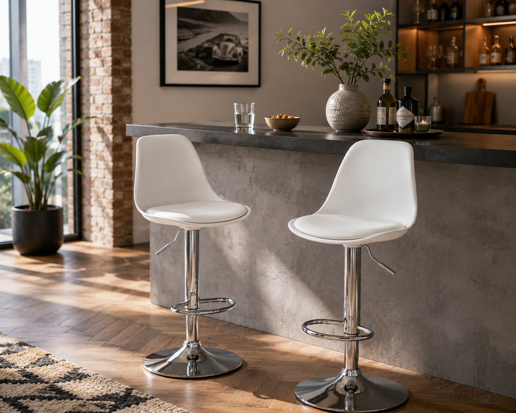 Lot de 2 tabourets de bar hauts pivotants, dossier et repose-pieds, blanc